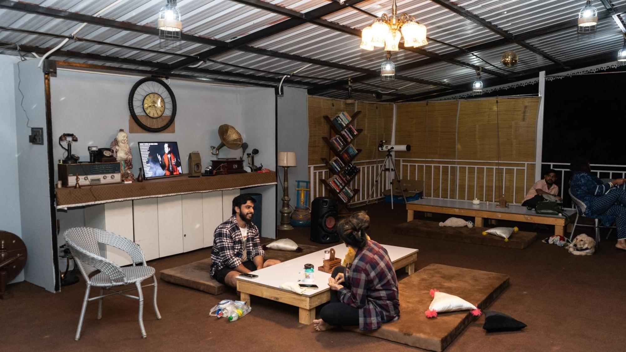 The Rare One'S Mukteshwar - Resort & Cafe Экстерьер фото