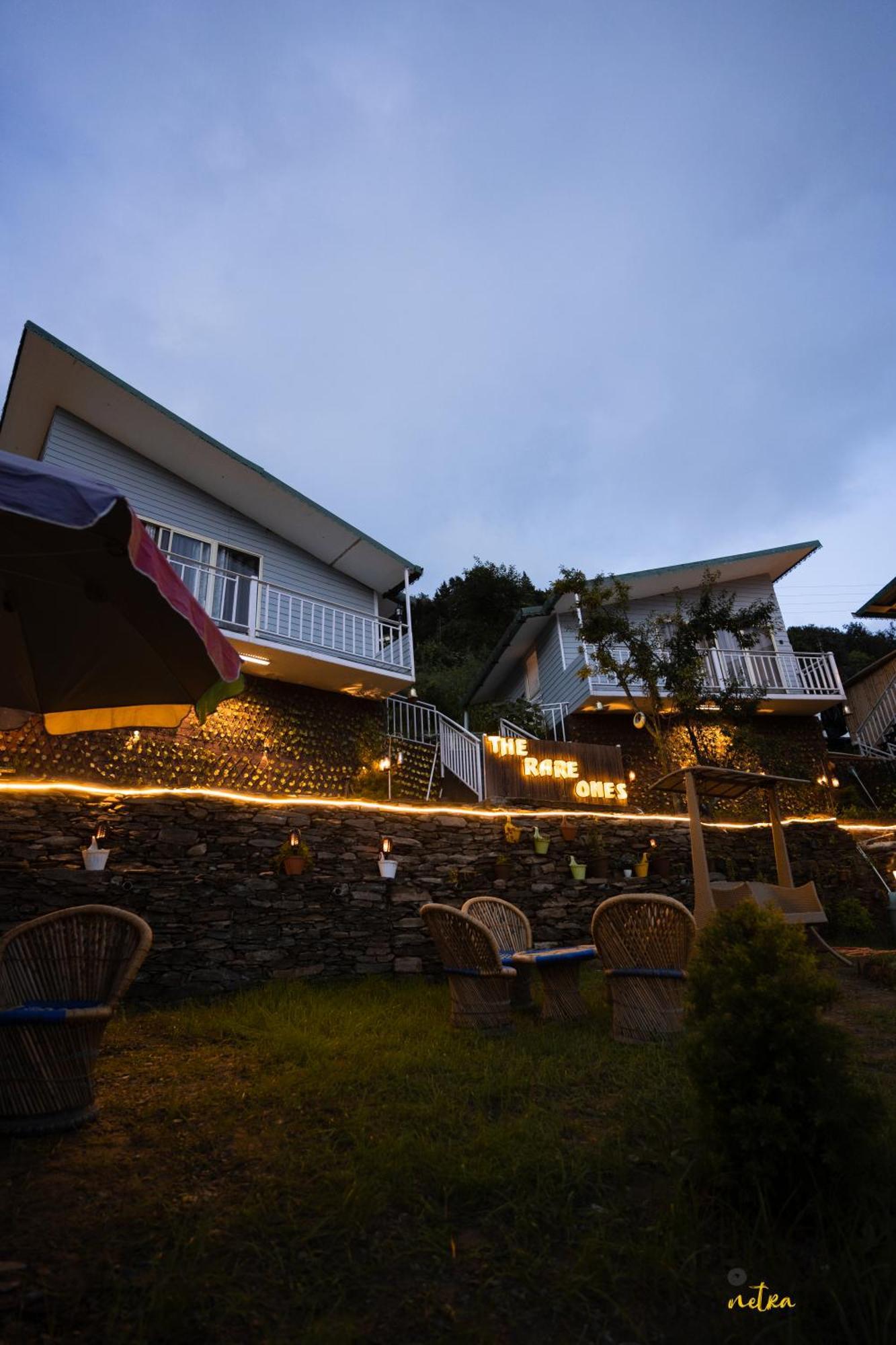 The Rare One'S Mukteshwar - Resort & Cafe Экстерьер фото