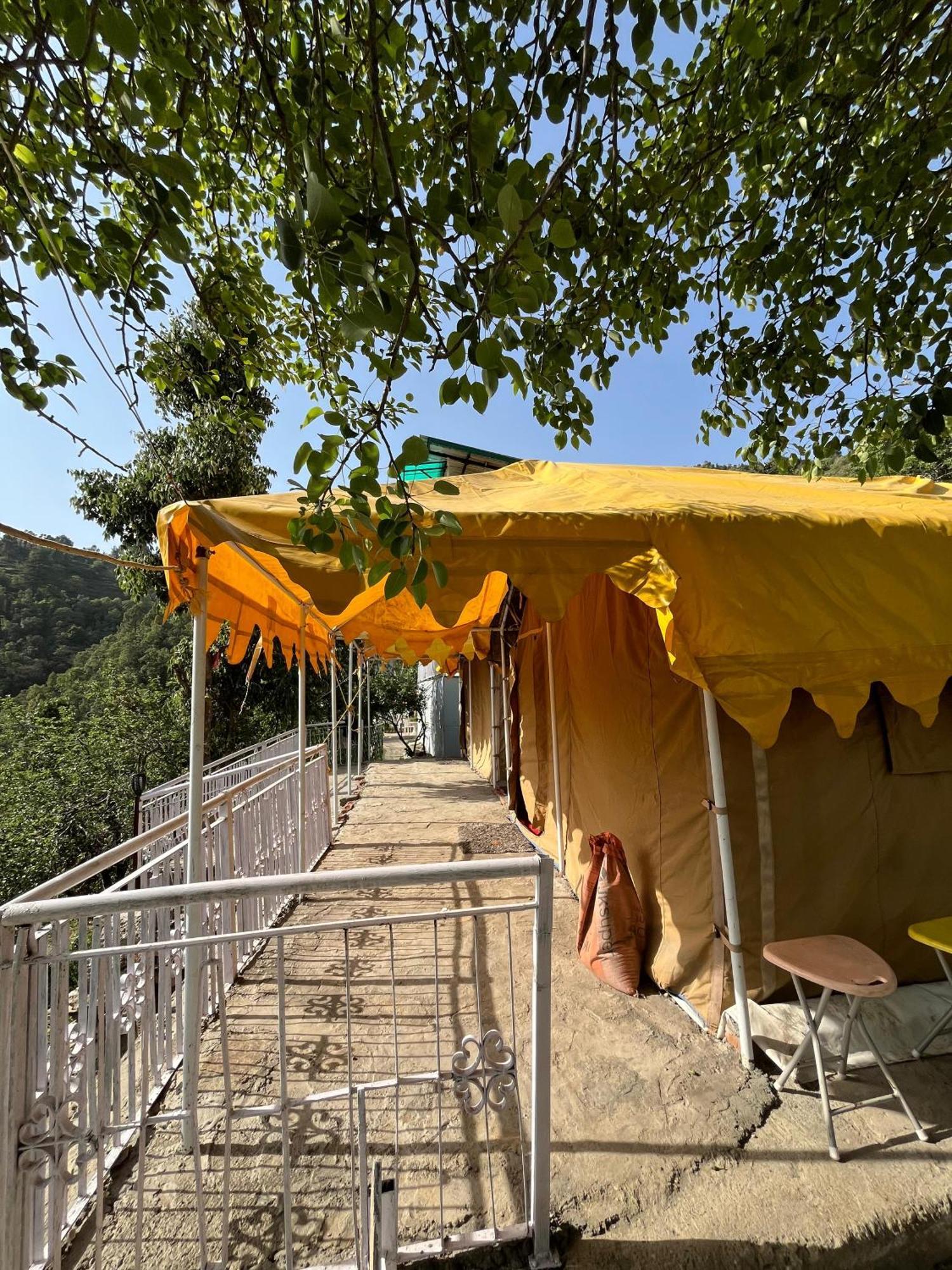 The Rare One'S Mukteshwar - Resort & Cafe Экстерьер фото